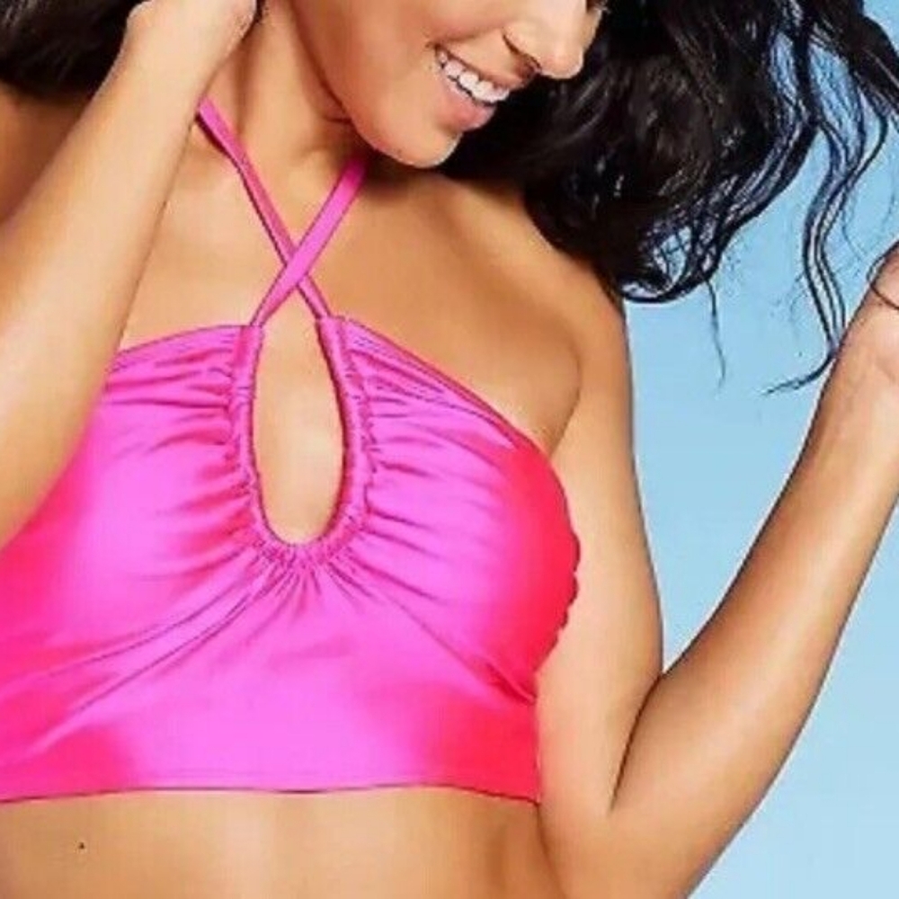 NWT Wild Fable Bikini Top Size medium